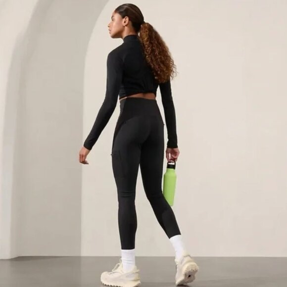 Athleta Headlands Hybrid High Rise Cargo Legging - Picture 2 of 9